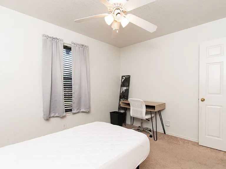 4310 Neta Dr — Photo 23