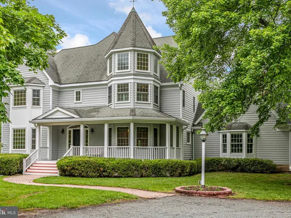 6 Benedek Rd, Princeton, NJ 08540
