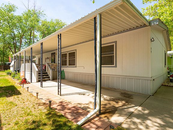 2nd image of 679 Brentwood Dr Unit 17