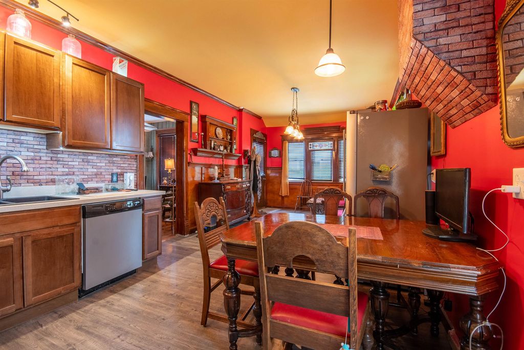 400 S 2nd St, Oregon, IL - View 6