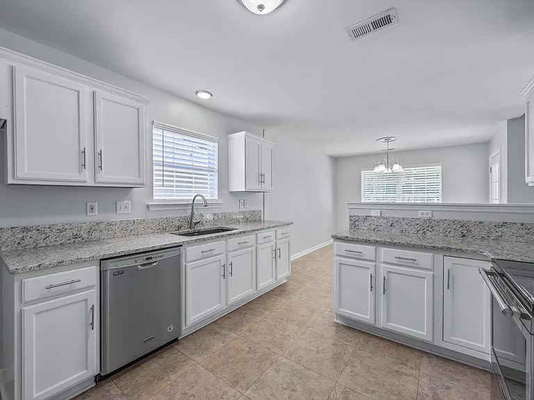 118 Imogene Way — Photo 9