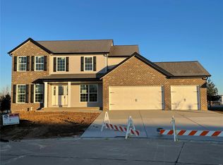 1055 Creekside Dr, Waterloo, IL 62298