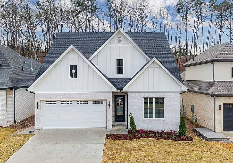 1st image of 121 Kinley Loop