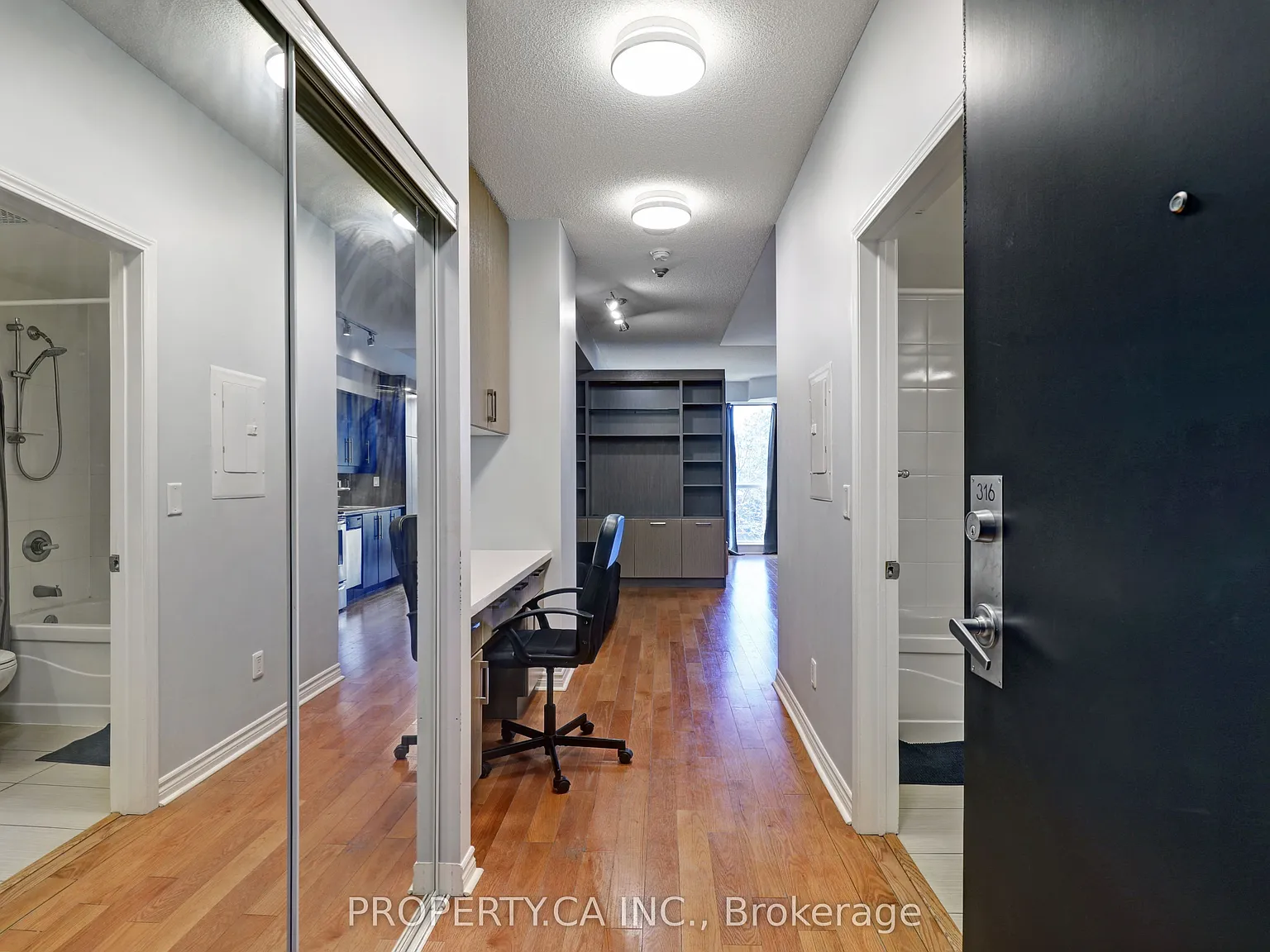 1 bed, $2,000 — Photo 2