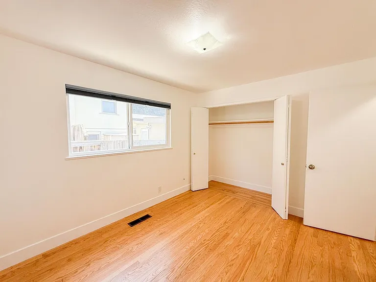 5436 Fresno Ave — Photo 20