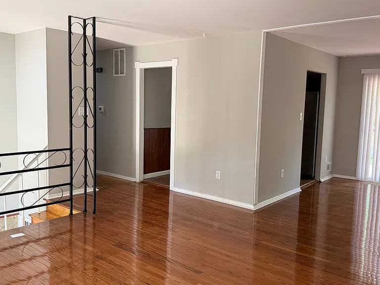 4310 Ridgecrest Dr — Photo 5