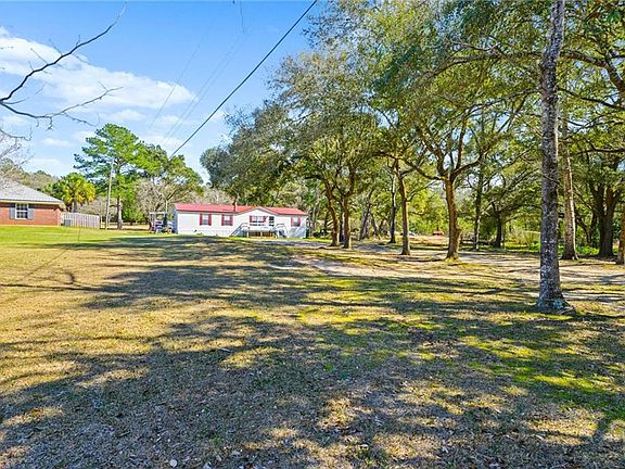 3rd image of 12000 Lee Bishop Rd