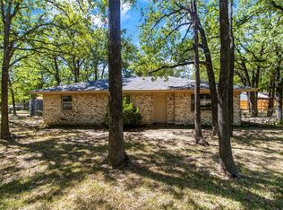 5840 Newt Patterson Rd, Mansfield, TX 76063