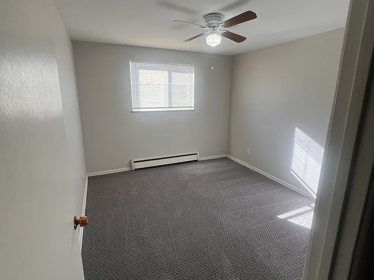 Classic Updated Unit - $1,095