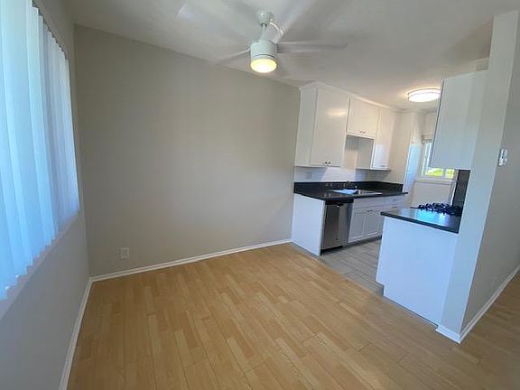 5th image of 2424 10th St APT D
