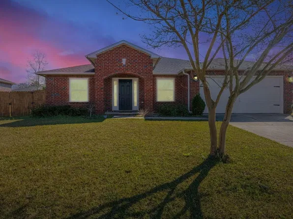 4632 Carmel Cir, Pace, FL 32571