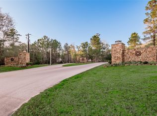 306 Sundog Rd, Huntsville, TX 77340