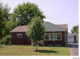 4422 Riverside Dr, Lorain, OH 44055