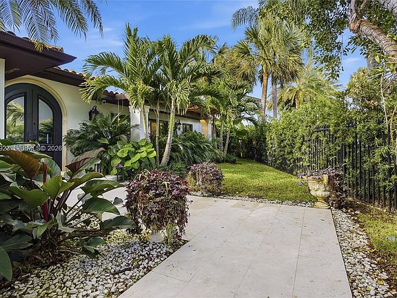 2nd image of 12510 Ramiro St