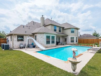 520 Falcon Lake Dr, Friendswood, TX, 77546