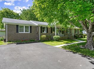 2818 Blue Springs Rd, Smithville, TN 37166