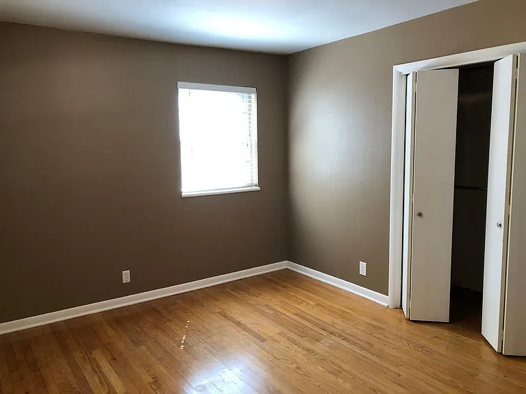 1308 Sycamore St — Photo 23