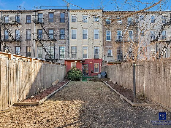 2nd image of 11 Hart St #1
