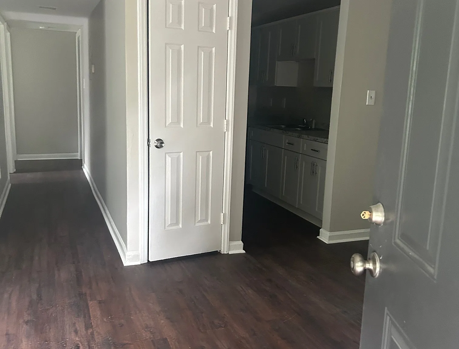 2 bed, 875 sqft, $1,075 — Photo 4