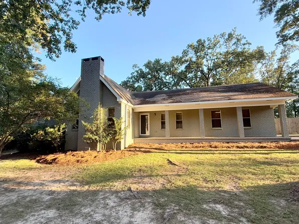 2910 Magnolia Pl, Hattiesburg, MS 39402