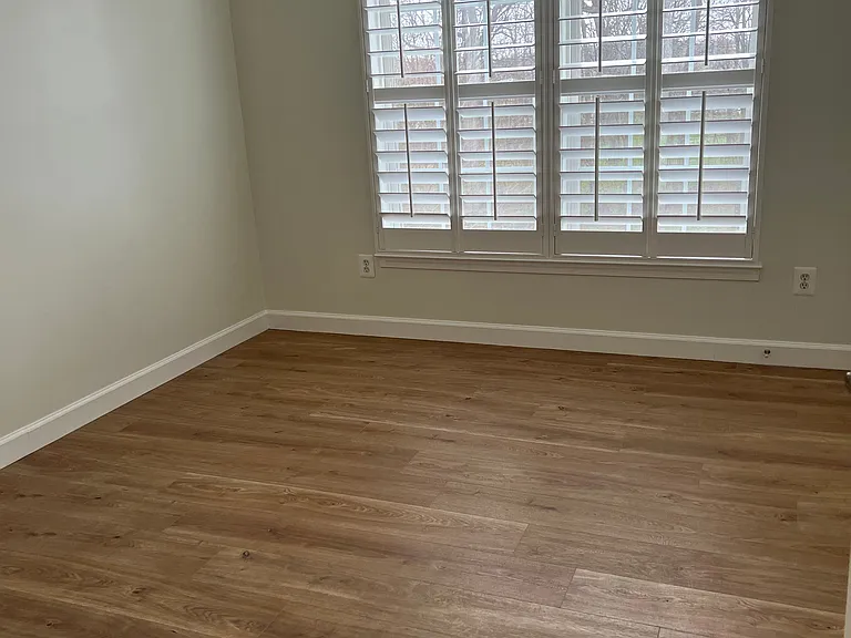 402 Sawgrass Dr — Photo 7