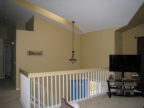 5th image of 7445 Hogan Dr