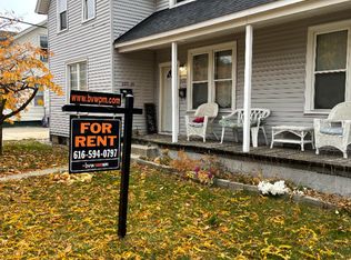 322 College Ave #2, Holland, MI