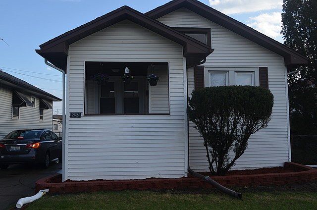1st image of 2620 Glos Ave