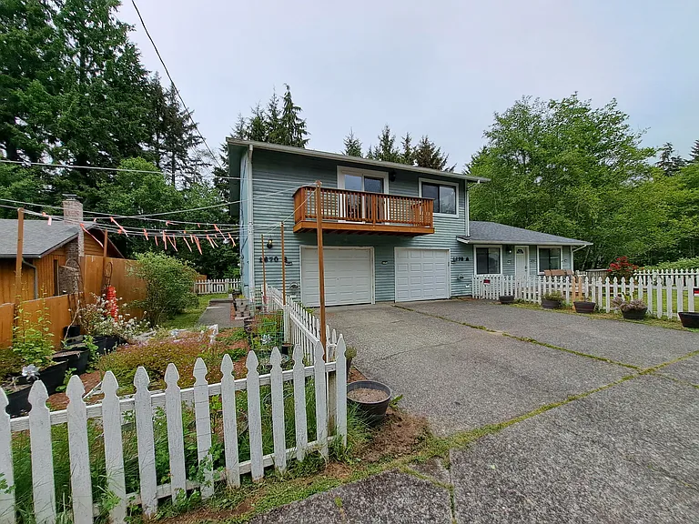 1670 Spruce Dr #B — Photo 18