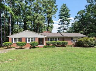 1402 Spring Ln, Sanford, NC 27330