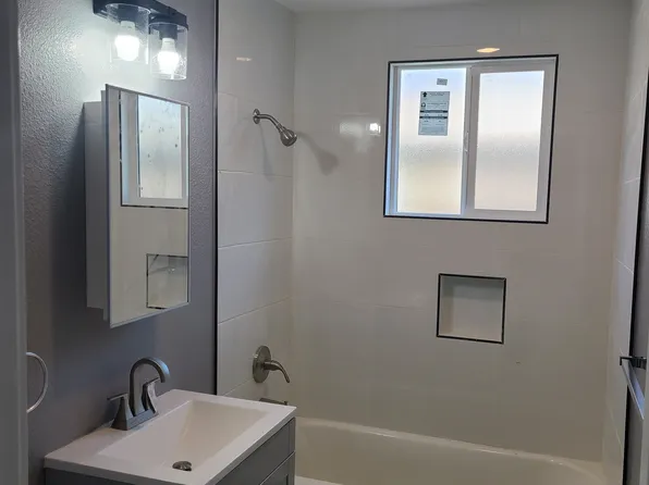 116 W Indigo St, Compton, CA 90220