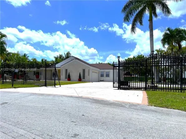 15540 SW 156th Ave, Miami, FL 33187