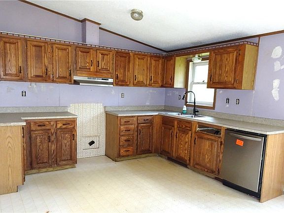 5th image of 4954 Creaser Rd