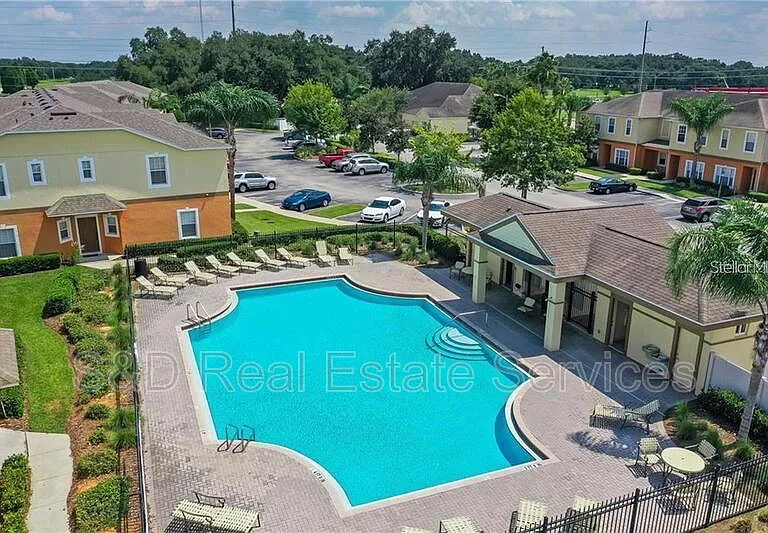 4139 Shadetree Ln — Photo 2