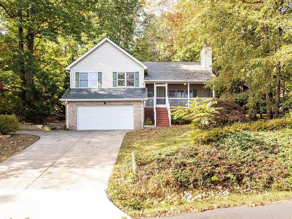 1st image of 549 Flower Dr