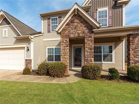 3rd image of 14330 Lunenberg Ln