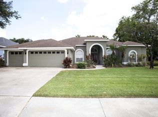 2813 Winding Trail Dr, Valrico, FL 33596