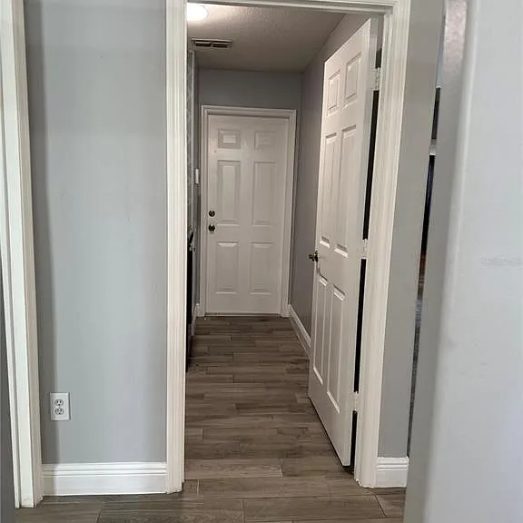 3158 Stonehurst Cir — Photo 16