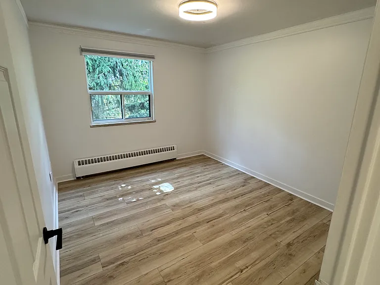 192 Churchill Rd S #302 — Photo 13