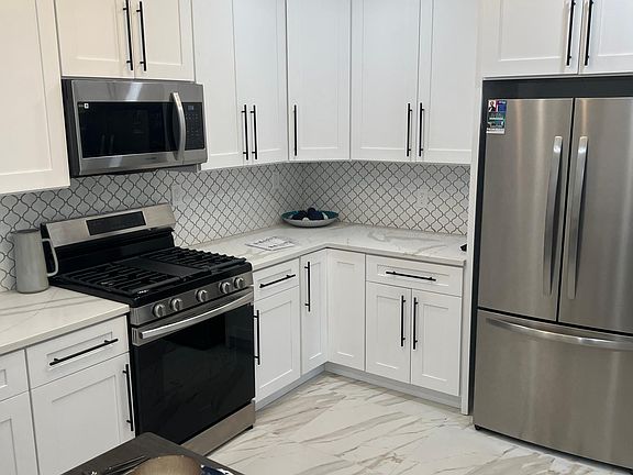 3rd image of 325 79th St APT 41