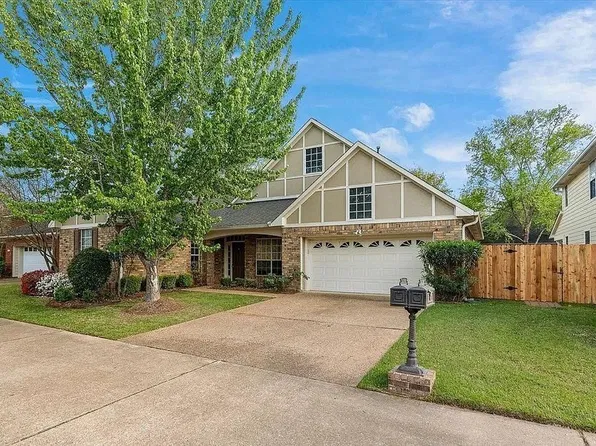 105 Admiral Porter Dr, Shreveport, LA 71115