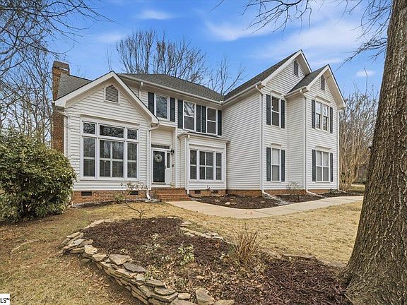 3rd image of 316 Deer Spring Ln