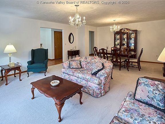 4th image of 872 Country Estates Rd