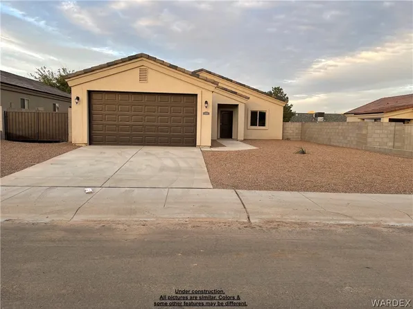 3325 E Farm Crest Ave, Kingman, AZ 86409