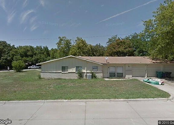 2nd image of 5917 Whitman Ave Fort Worth