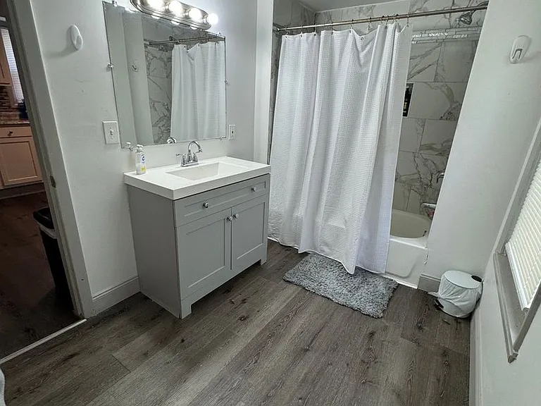 253 Park PL (Schenectady) — Photo 9