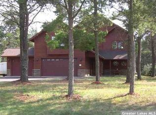 13949 Headquarters Dr, Crosslake, MN 56442