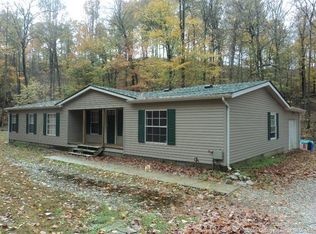 3985 S Fire Lane Rd, Pekin, IN 47165