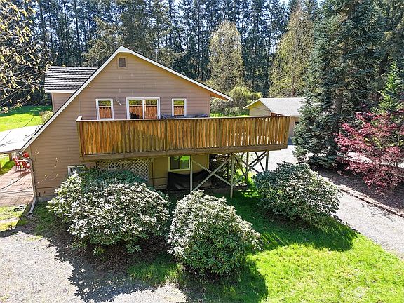 4th image of 15801 Garden Acres Lane SE
