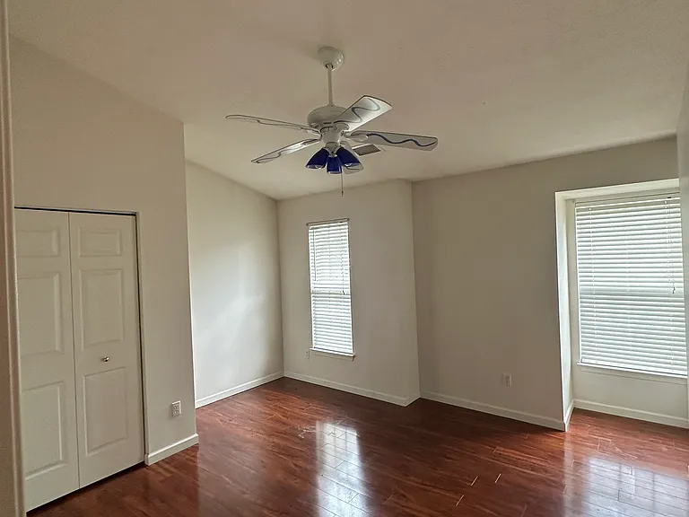 216 Blue Grass Cir — Photo 14